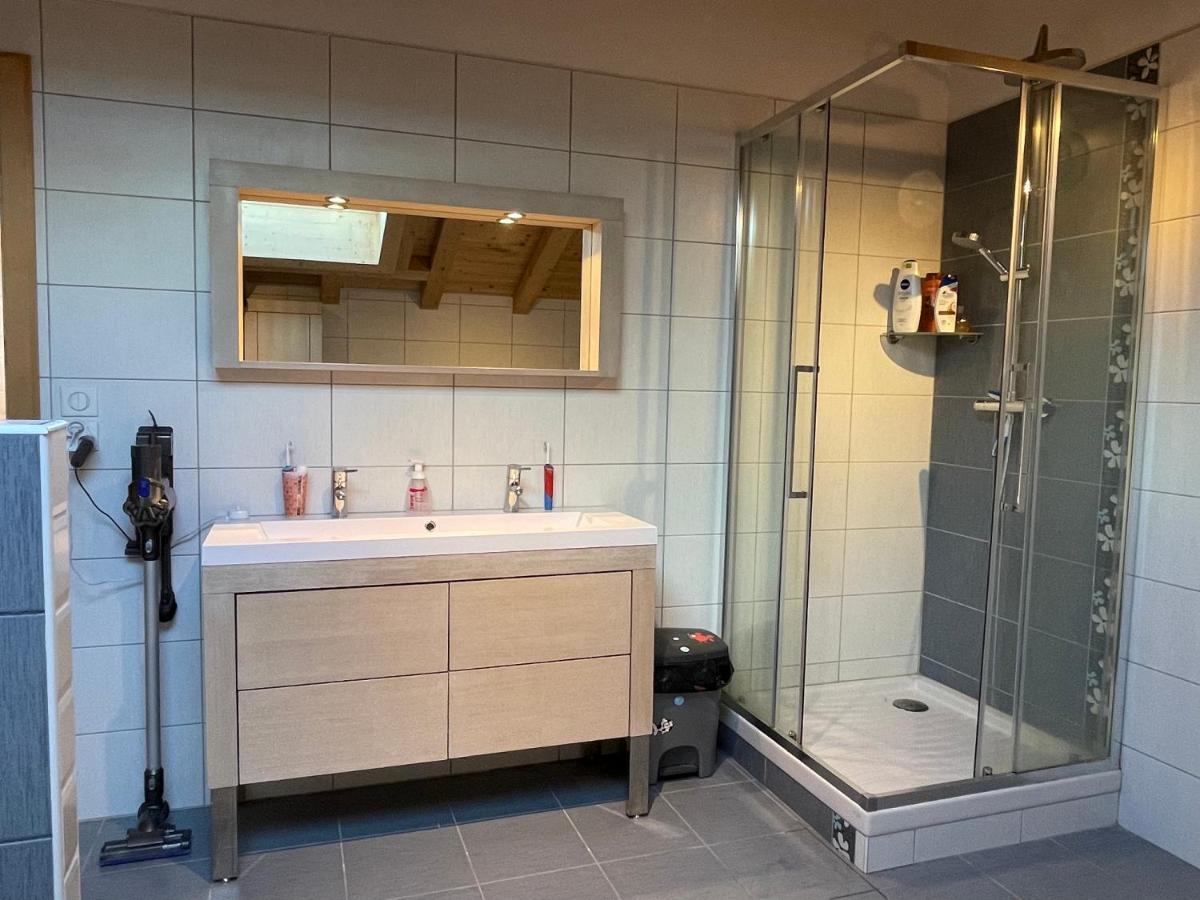 Chambre privée au pied des pistes - Chambre chez l'habitant - ChaletNelda com Lamoura Esterno foto